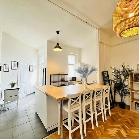 Rakoczi City Apartment Budapest Bagian luar foto