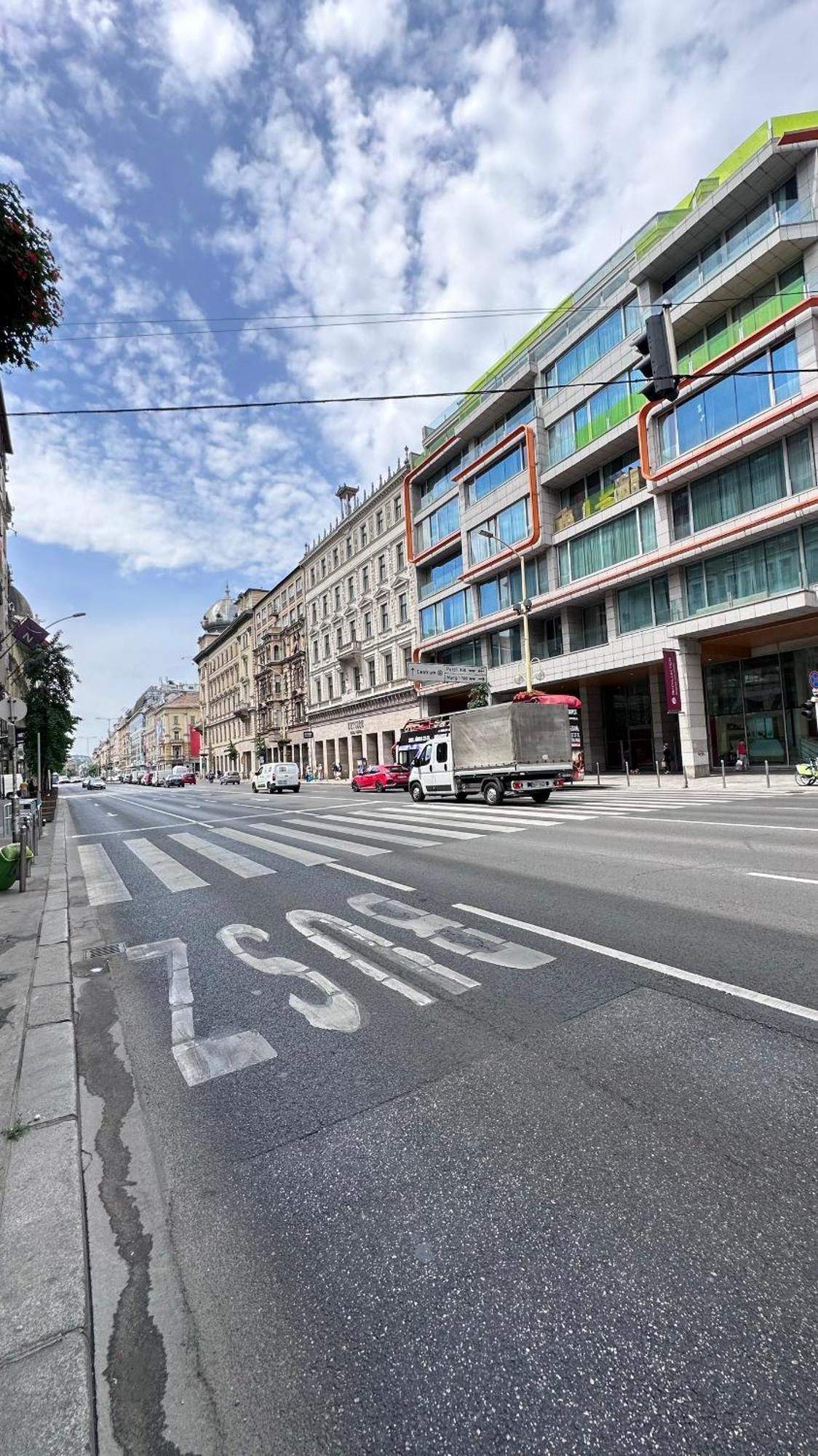 Rakoczi City Apartment Budapest Bagian luar foto