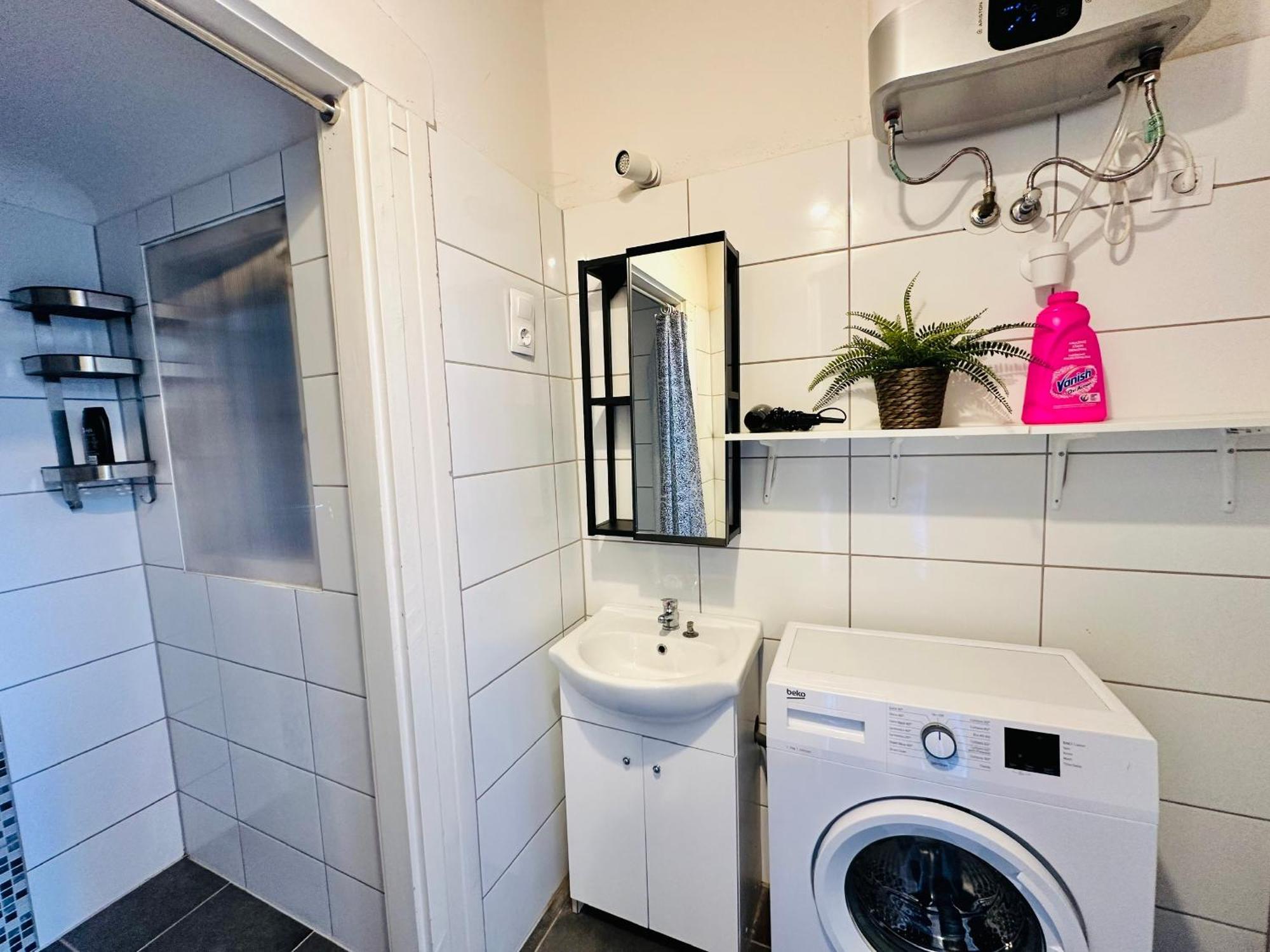 Rakoczi City Apartment Budapest Bagian luar foto